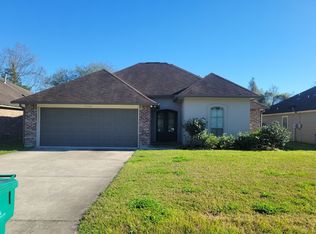 17730 H S Brignac Dr, French Settlement, LA 70733