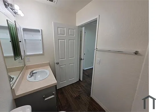 44042 25th St W #C8 — Photo 11