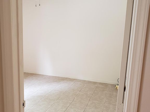 4th image of 6160 Wooded Way #C