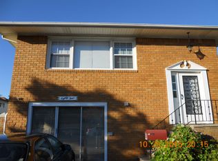 84 Woodlawn Ave, Staten Island, NY 10305