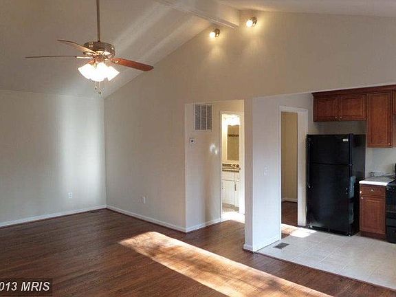 2nd image of 107 Mountain Lake Dr
