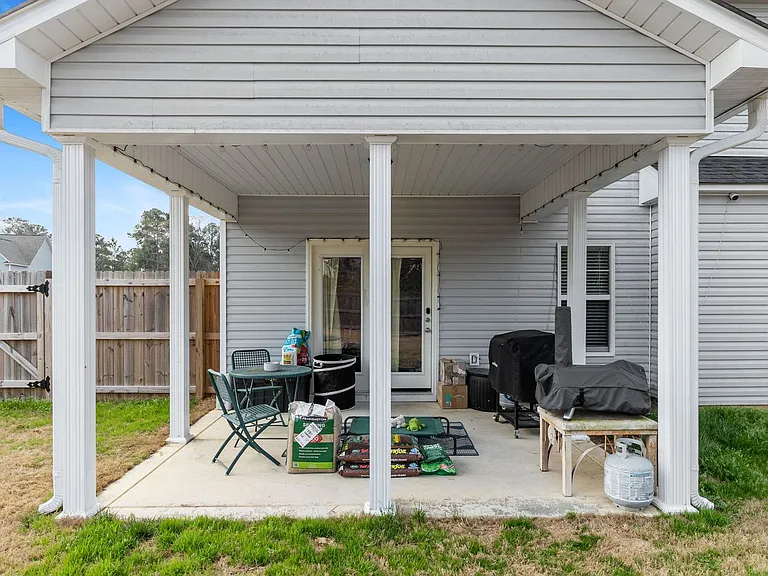 50 Basswood Ct — Photo 36