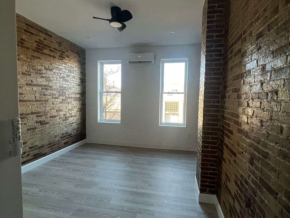 2nd image of 773 Washington Blvd #3