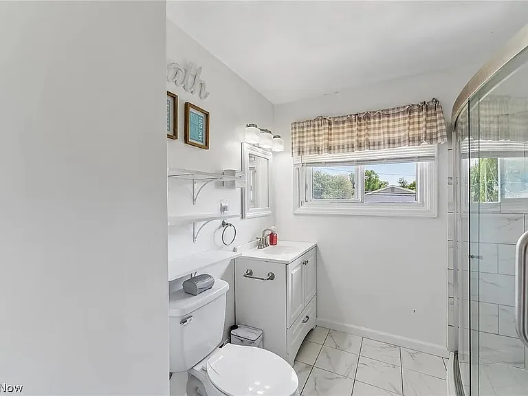 2369 Frederick Dr — Photo 29