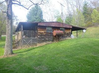 884 Delp Rd, Laurel Springs, NC 28644