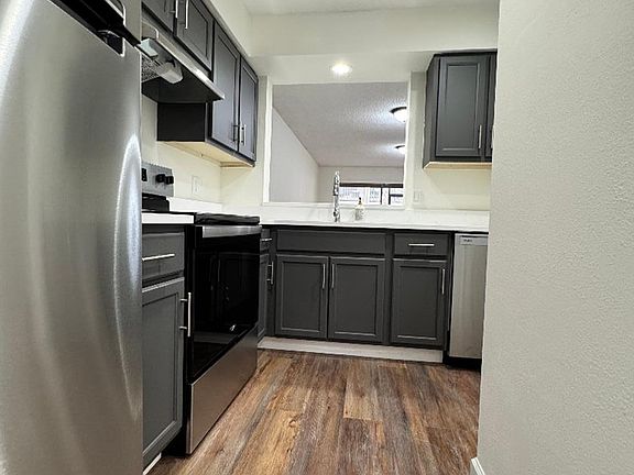 3rd image of 3006 S Semoran Blvd #H-7