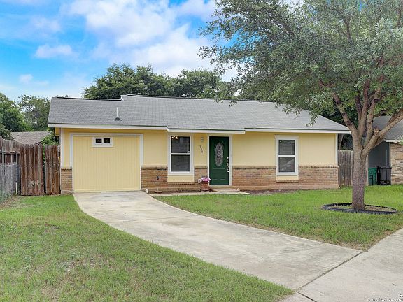 2nd image of 914 Walnut Park