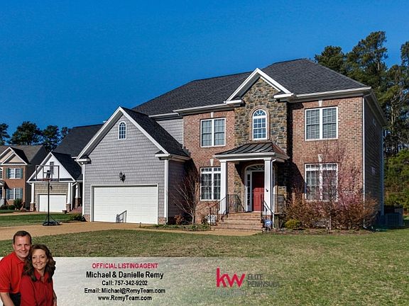 2nd image of 106 Clearwater Ct