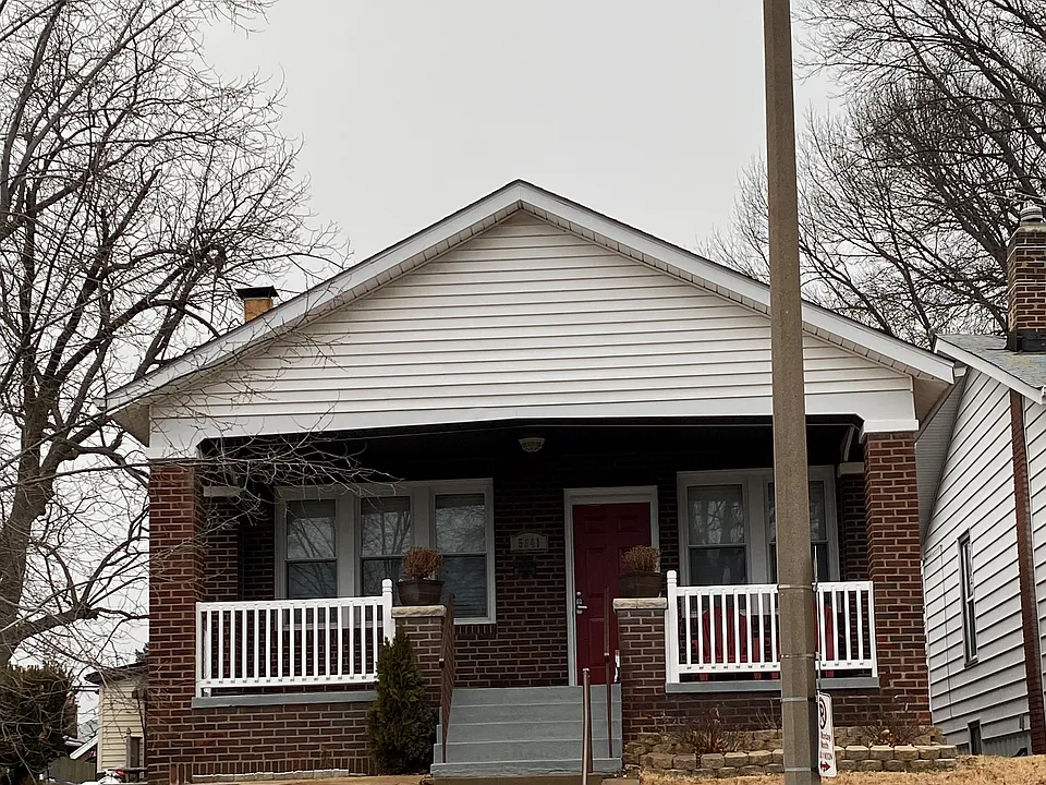 5641 Devonshire Ave