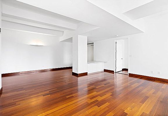 5th image of 305 E 63rd St APT 12E