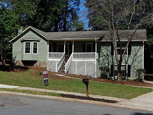1st image of 4812 N Hames Ct NE