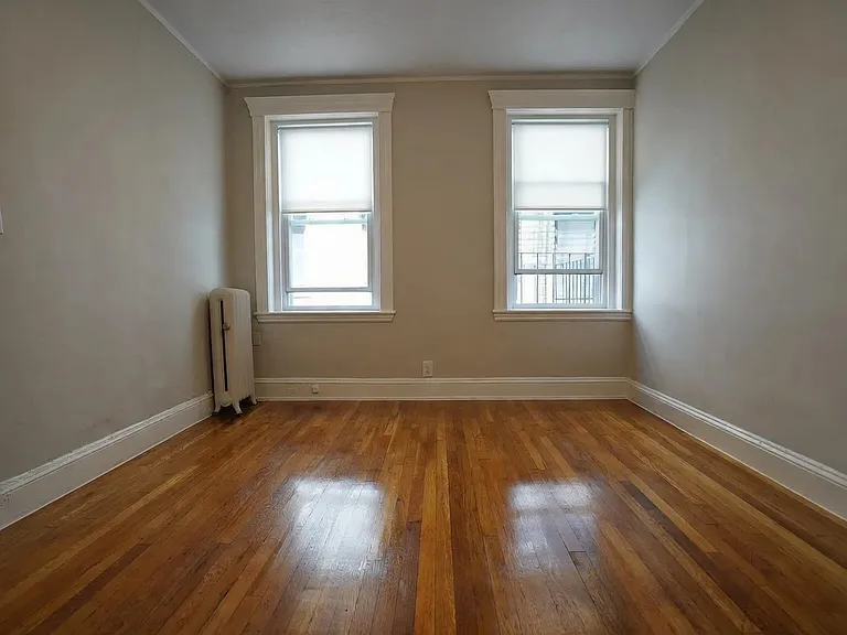 368 Riverway #18 — Photo 2