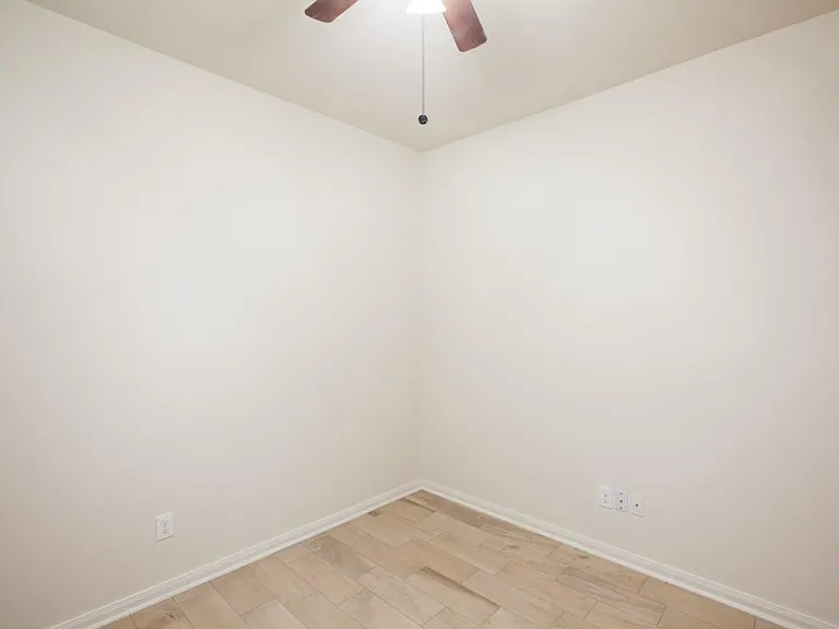 128 Tennyson St — Photo 19