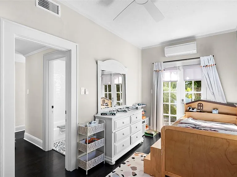 2943 W Bayshore Ct — Photo 37