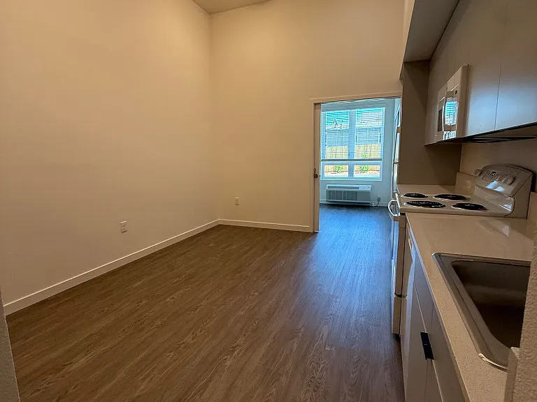 5256 Naranja — Photo 4