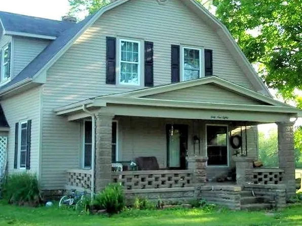 4980 Panhandle Rd, New Vienna, OH 45159