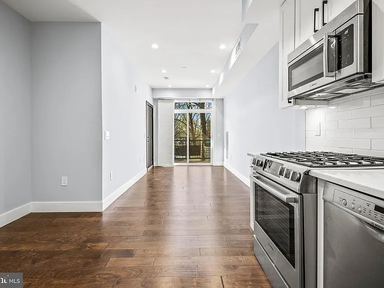 1101 Fern St NW #301 — Photo 13