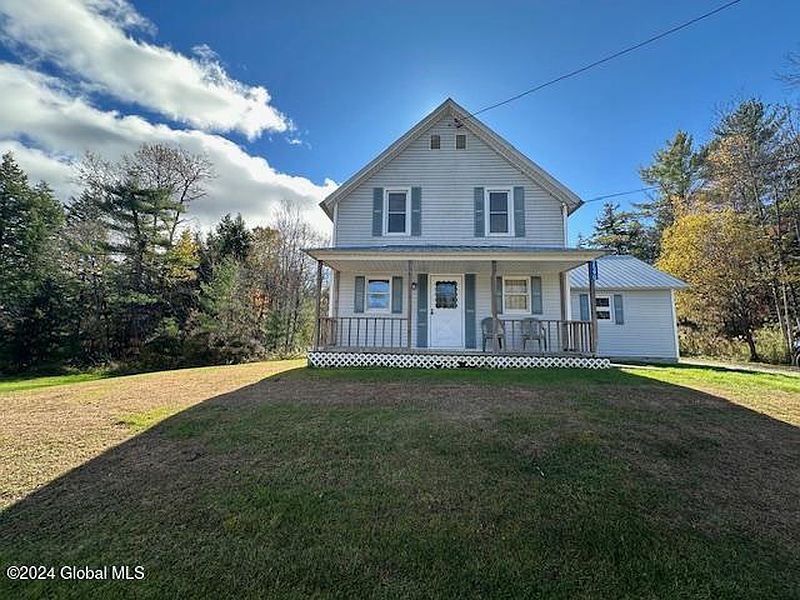 2nd image of 2590 Ensign Pond Road