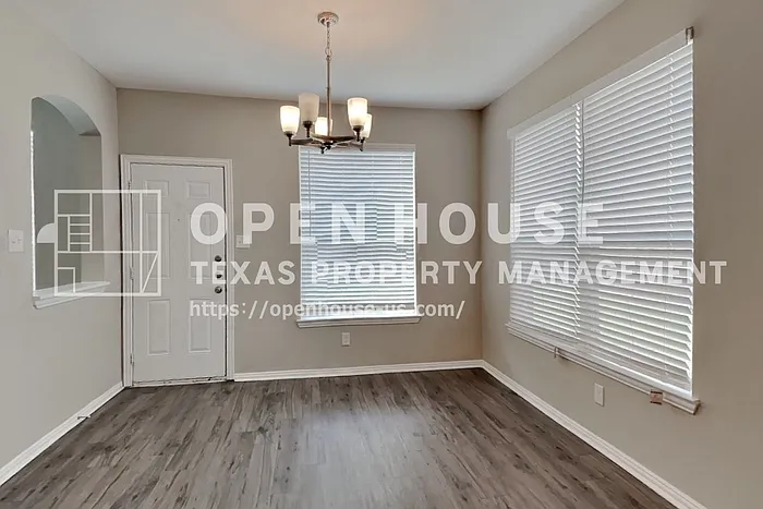 106 Rock Meadow Trl — Photo 8