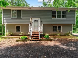 5 Boswell Trl, Foster, RI 02825