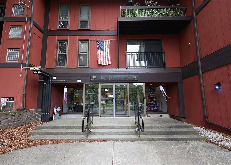 1st image of 170 Highland St #208A