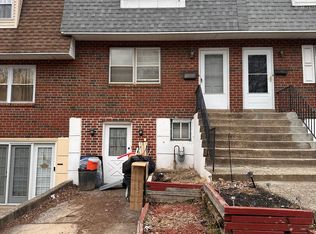 1411 Rainer Rd, Brookhaven, PA 19015