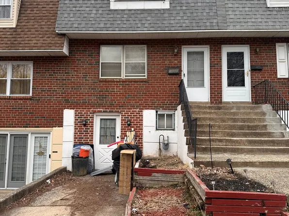 1411 Rainer Rd, Brookhaven, PA 19015