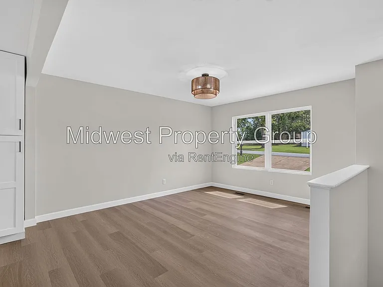 13 S Perry Cir — Photo 5