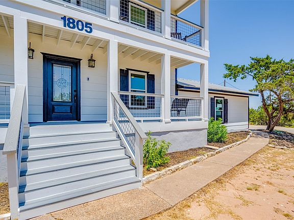 4th image of 1805 Spring Valley Dr