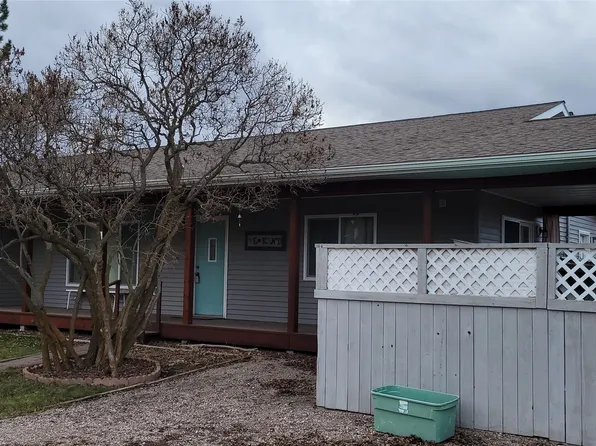 608 6th St E, Polson, MT 59860