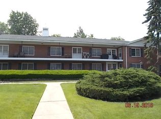 2822 Dundee Rd UNIT 15B, Northbrook, IL 60062