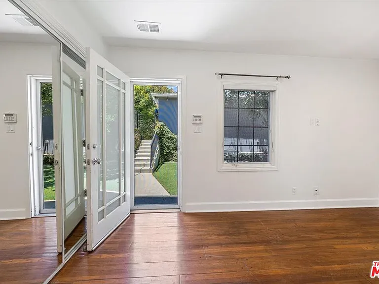 14041 Roblar Rd — Photo 30