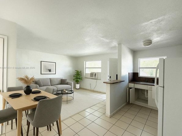 855 W 29th St APT 19