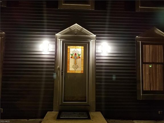 2nd image of 34796 S Side Park Dr