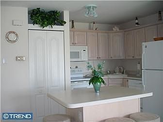4th image of 12 6th St #10