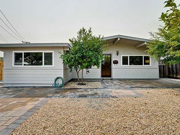 2nd image of 819 Leong Dr