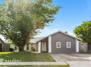 2611 Elk Grove Rd, Carrollton, TX 75007