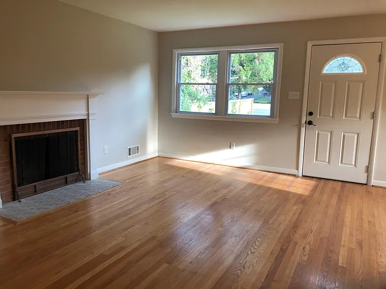 Main level living room