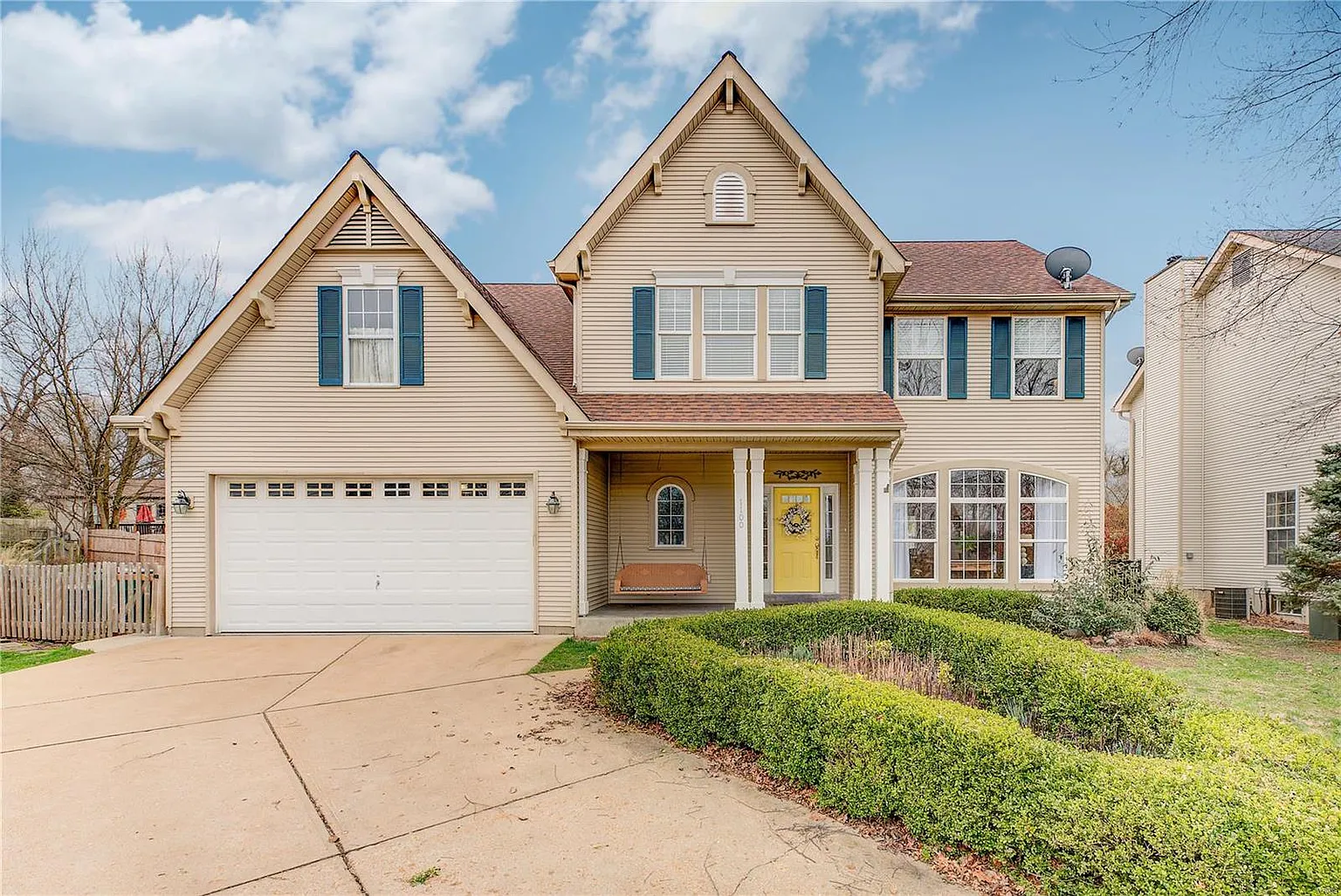 1100 Webster Crossing Ct photo 1