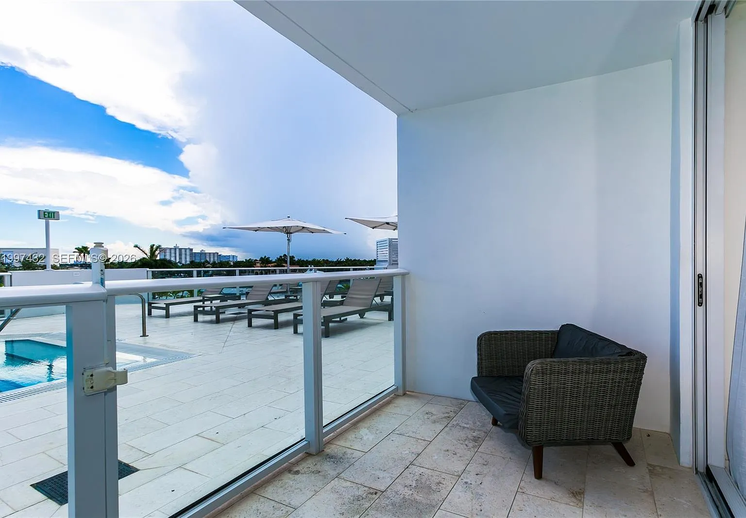 Tiffany House Condo — Photo 2