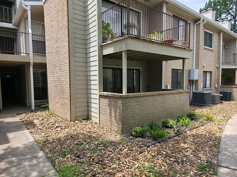 3500 Tangle Brush Dr #193 — Photo 4