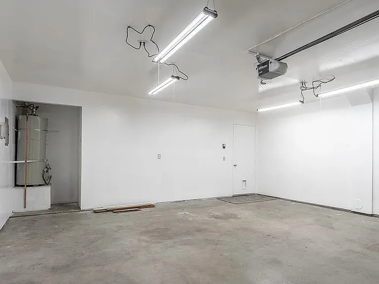 852 Crosby St #C — Photo 18