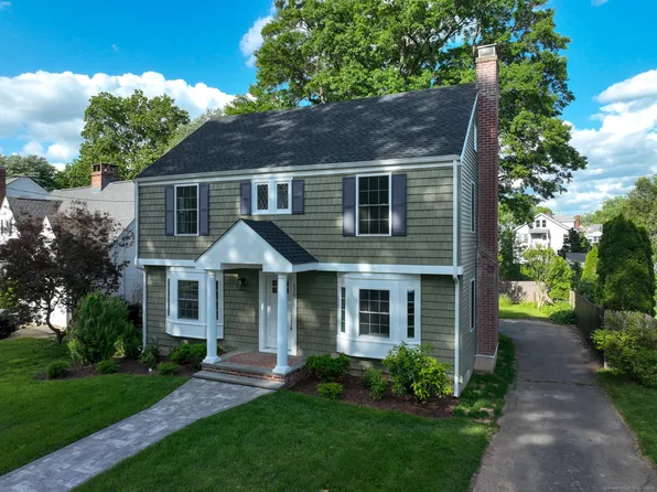 120 Robin Road, West Hartford, CT 06119