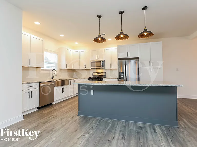 516 Dexter Dr — Photo 6