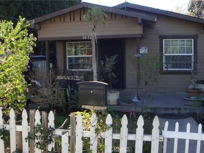 1012 W Walnut St, Santa Ana, CA, 92703