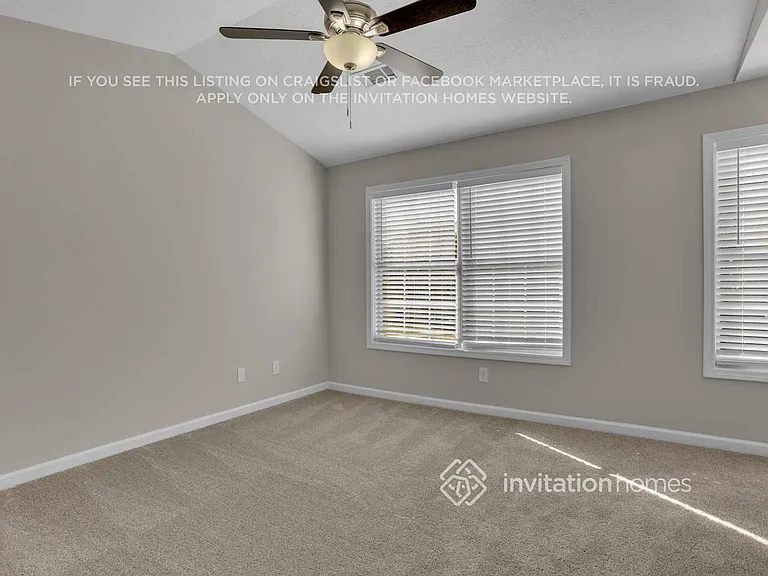 5230 Alexander St — Photo 20