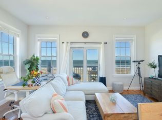 148 Winthrop Shore Dr APT 5, Winthrop, MA 02152