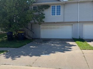 37 Jema Ct, Iowa City, IA 52246