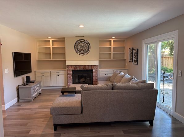 128 Taunton Way