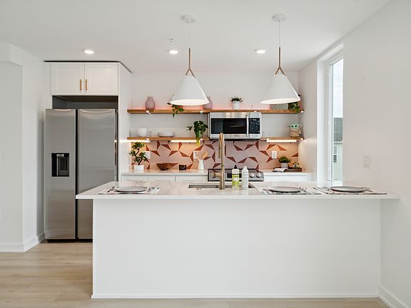 2nd image of 1814 N 18th St #Penthouse B